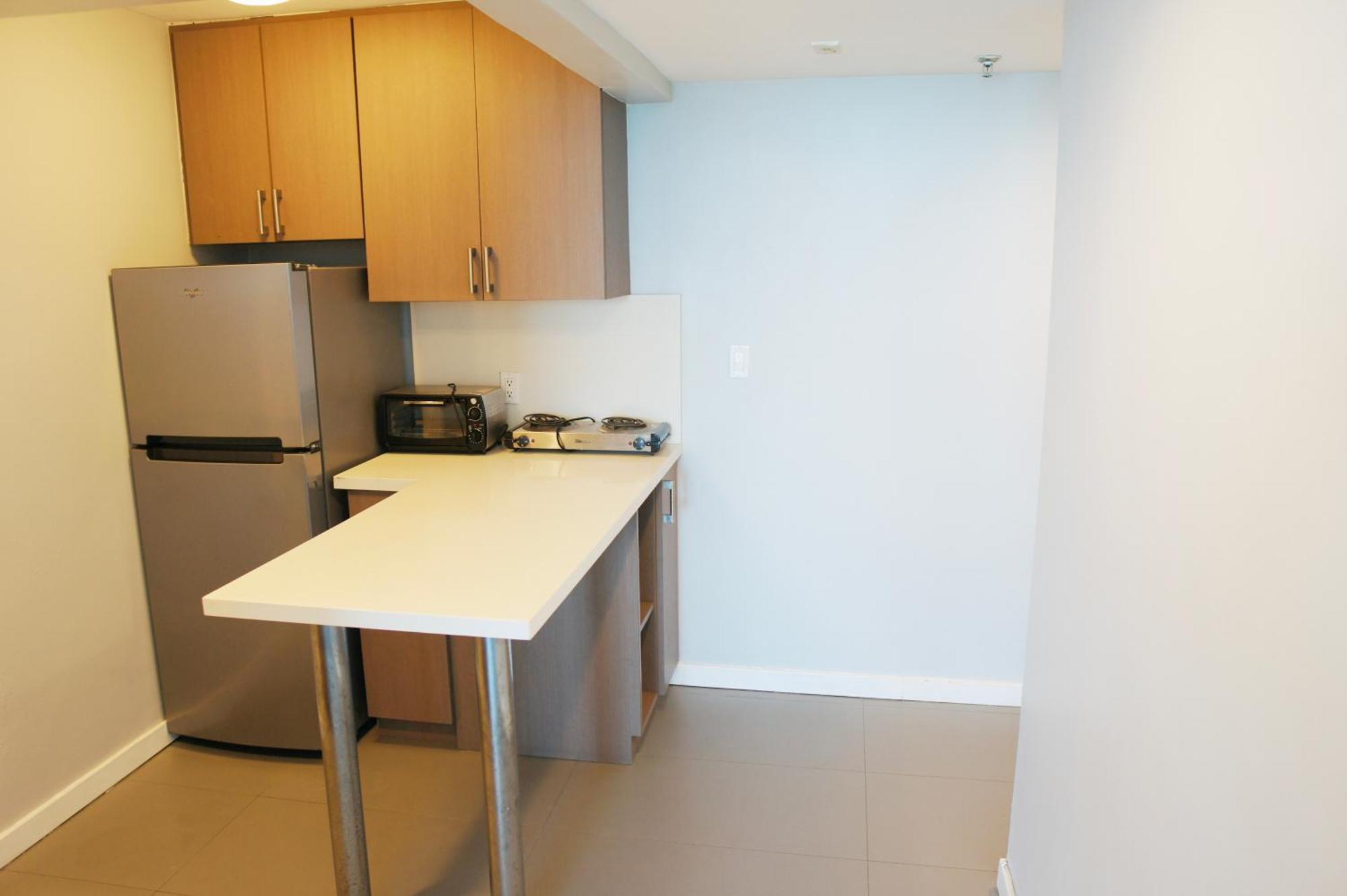 Castle 835 Oceanview Studio On Beach With Pool, Gym, Bars, And Free Parking マイアミビーチ エクステリア 写真
