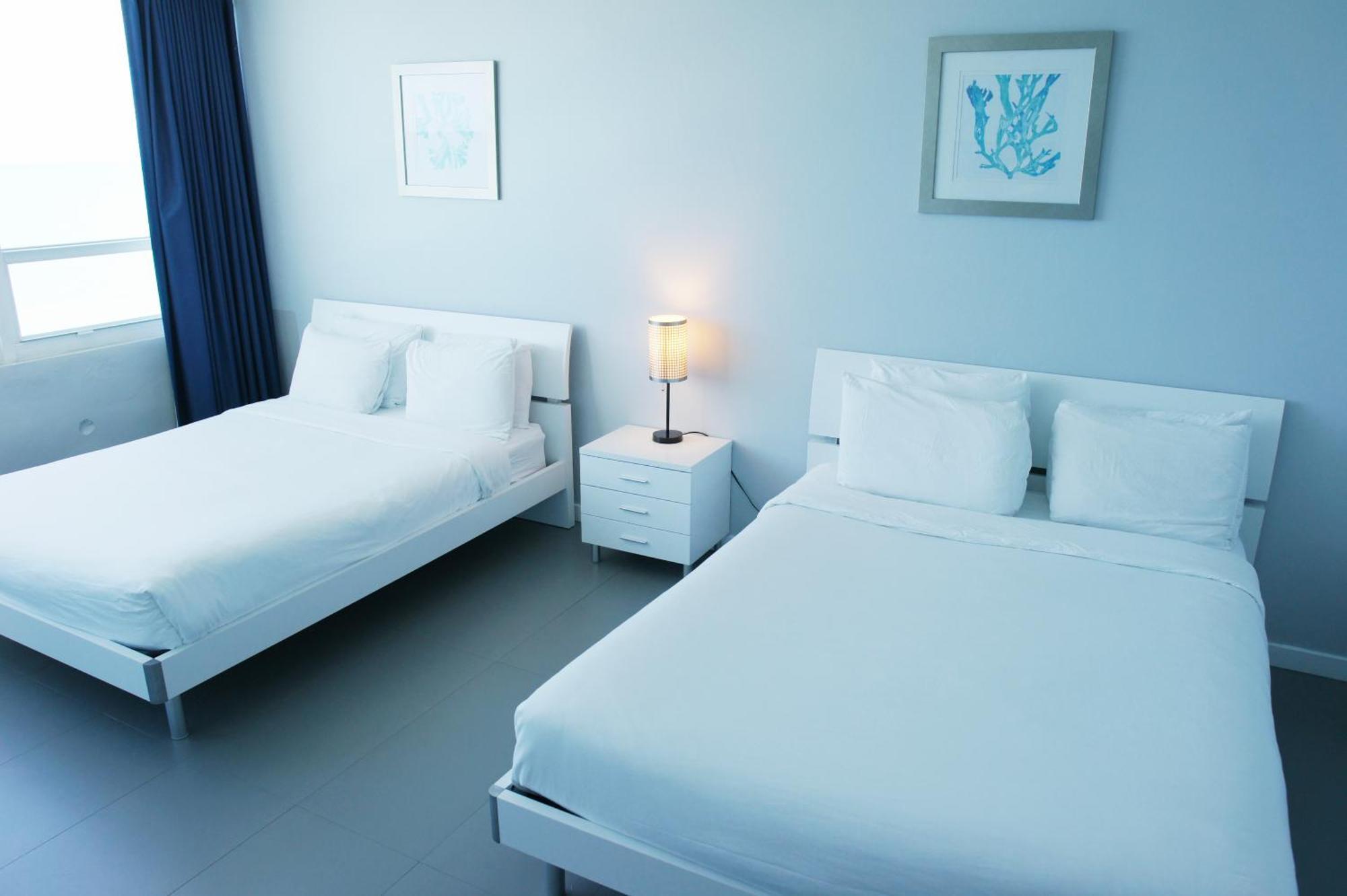 Castle 835 Oceanview Studio On Beach With Pool, Gym, Bars, And Free Parking マイアミビーチ エクステリア 写真