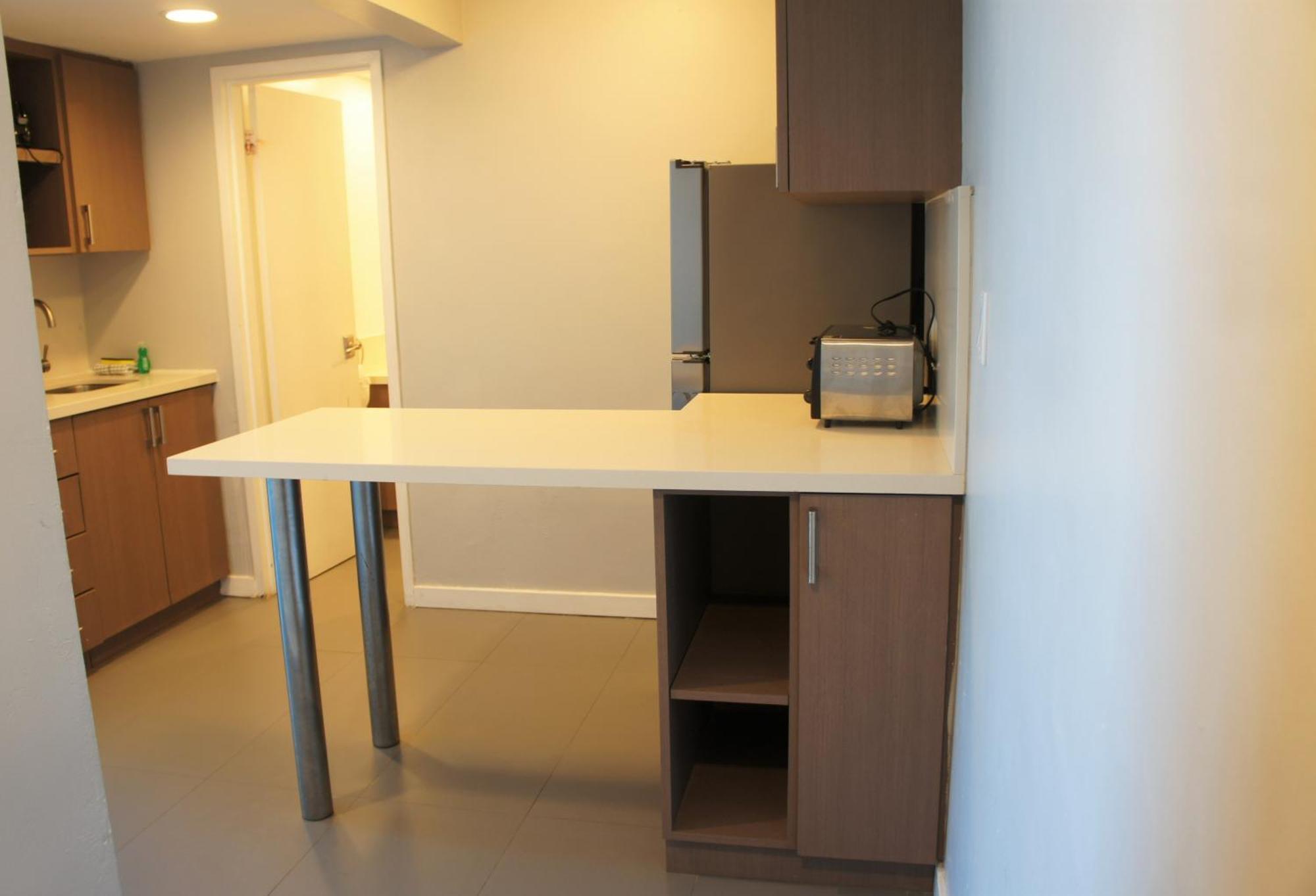 Castle 835 Oceanview Studio On Beach With Pool, Gym, Bars, And Free Parking マイアミビーチ 部屋 写真