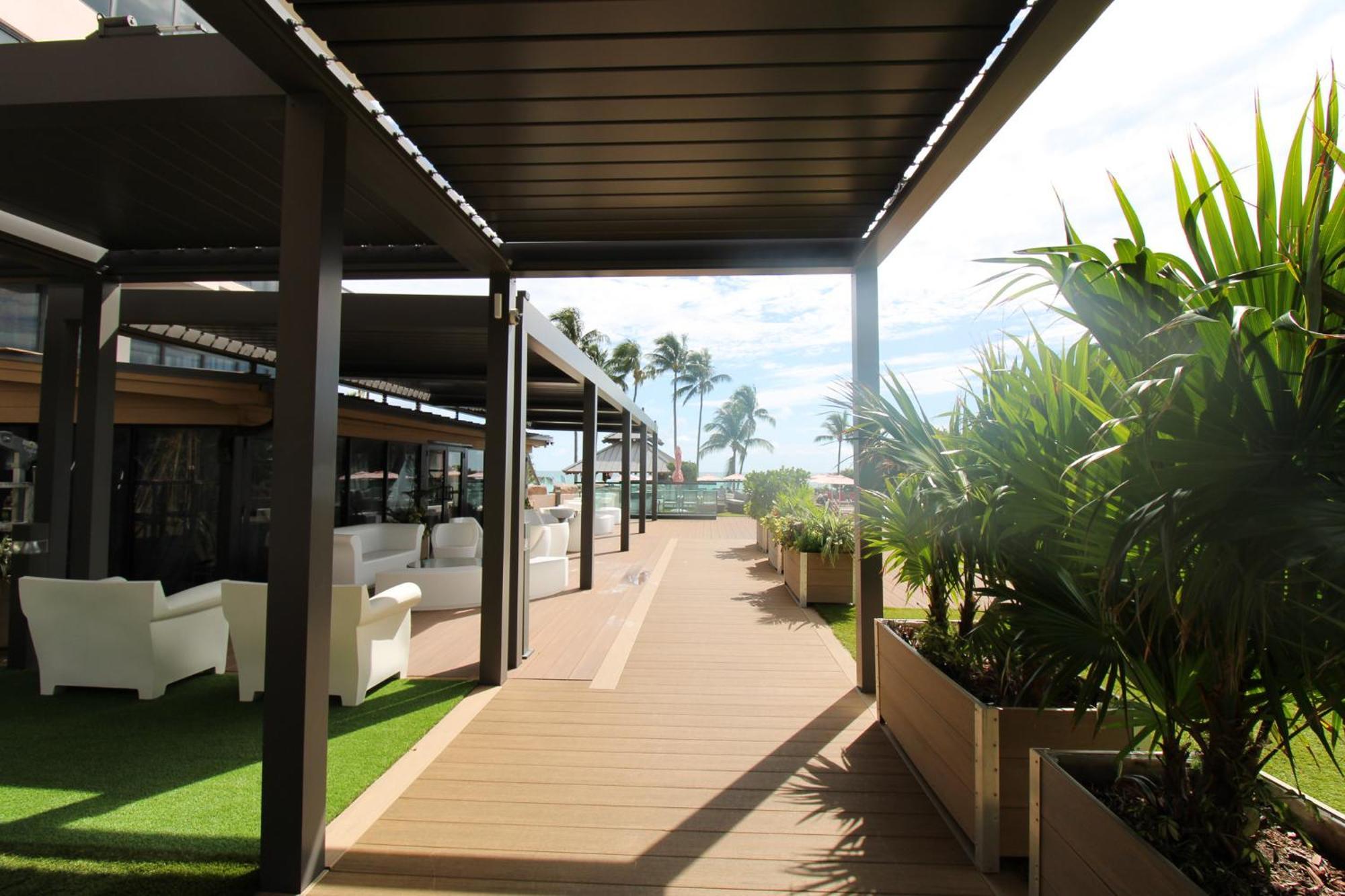 Castle 835 Oceanview Studio On Beach With Pool, Gym, Bars, And Free Parking マイアミビーチ エクステリア 写真